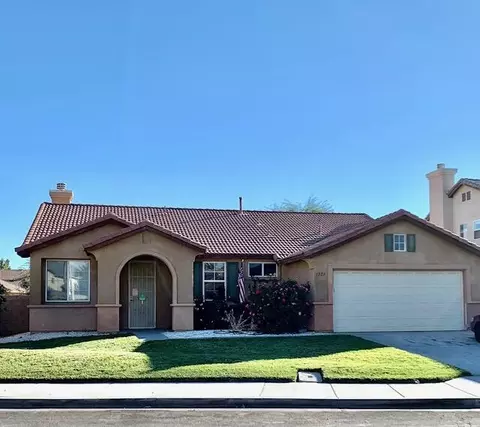 1224 Ave H 7 W, Lancaster, CA 93534