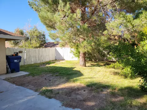 751 Avenue H14 E, Lancaster, CA 93535 photo 25