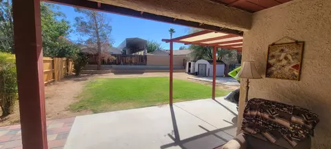 725 Ginger Ave, Ridgecrest, CA 93555 photo 5