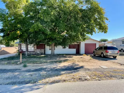 42632 32nd St W, Lancaster, CA 93536