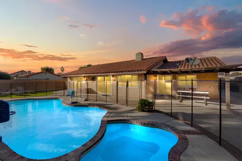 3814 Vista Cir Dr, Lancaster, CA 93536
