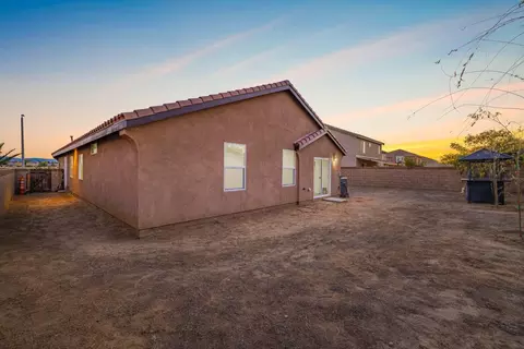 1851 Kettering St E, Lancaster, CA 93535 photo 21