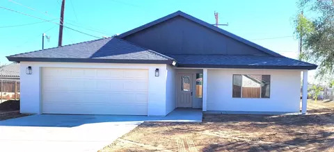 20736 83 Rd St, California City, CA 93505