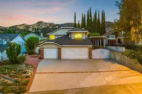 28650 Heather Ln, Castaic, CA 91384