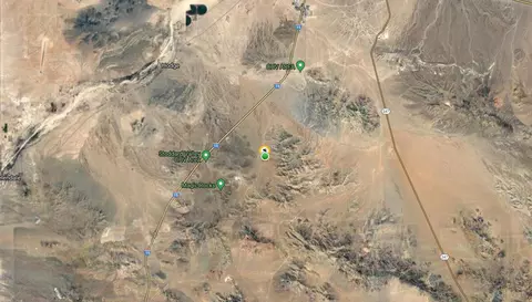 Hodge, Barstow, CA 92311 photo 5