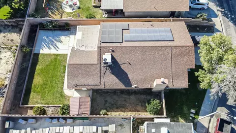 44752 Jefferson Ct, Lancaster, CA 93535 photo 32