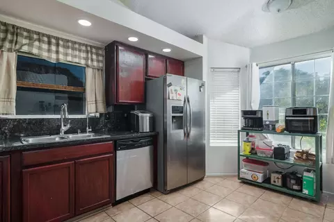 36920 Charter Ct, Palmdale, CA 93552 photo 9