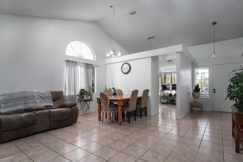 36920 Charter Ct, Palmdale, CA 93552 photo 8