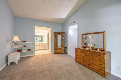 44100 Halcom Ave, Lancaster, CA 93536 photo 18