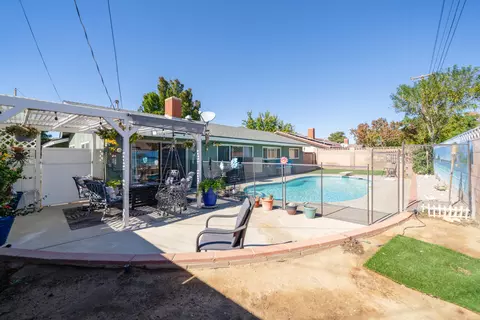 43820 Cedar Ave, Lancaster, CA 93534 photo 28
