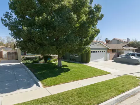 43820 Cedar Ave, Lancaster, CA 93534 photo 3
