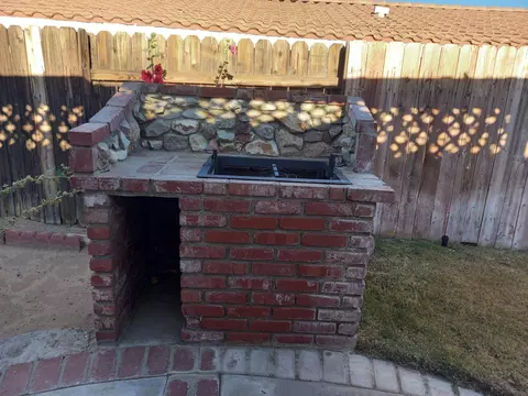 14304 Lear St, Mojave, CA 93501 photo 16