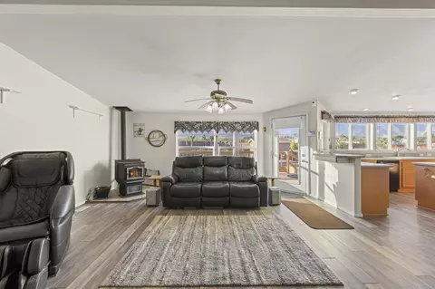 16850 Ave W 8 E, Llano, CA 93544 photo 40