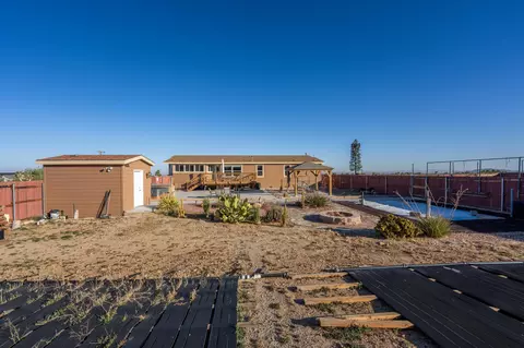 16850 Ave W 8 E, Llano, CA 93544 photo 84