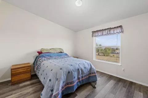 16850 Ave W 8 E, Llano, CA 93544 photo 27