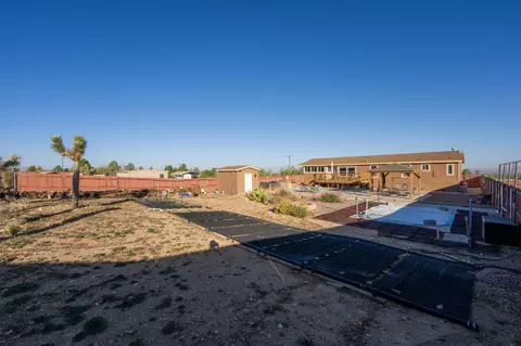 16850 Ave W 8 E, Llano, CA 93544 photo 85