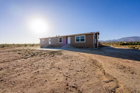 16850 Ave W 8 E, Llano, CA 93544 photo 60