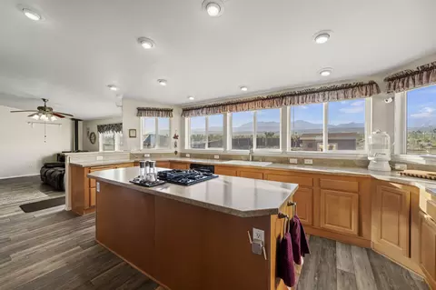 16850 Ave W 8 E, Llano, CA 93544 photo 33