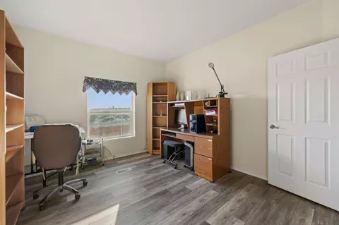 16850 Ave W 8 E, Llano, CA 93544 photo 41