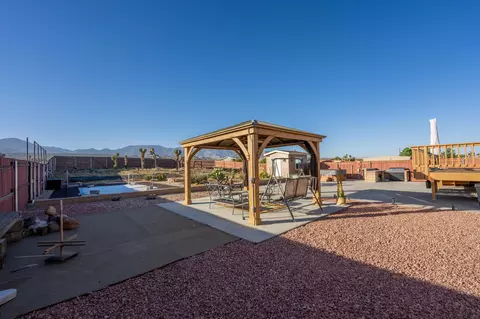 16850 Ave W 8 E, Llano, CA 93544 photo 78