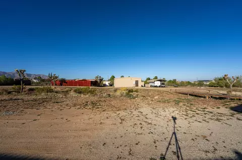 16850 Ave W 8 E, Llano, CA 93544 photo 72