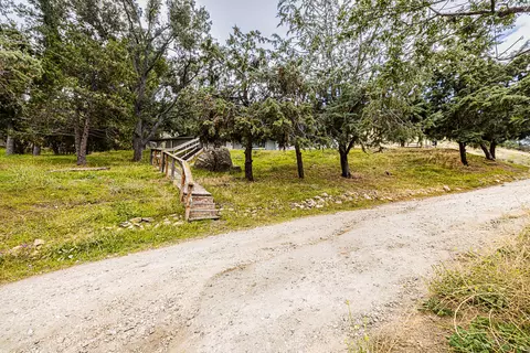 26300 Columbia Way, Tehachapi, CA 93561 photo 11