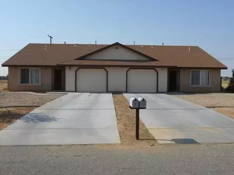 8816 Fuchsia Ave, California City, CA 93505