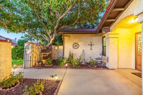 1218 Pasteur Dr, Lancaster, CA 93535 photo 4