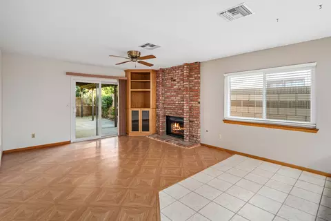 1218 Pasteur Dr, Lancaster, CA 93535 photo 13