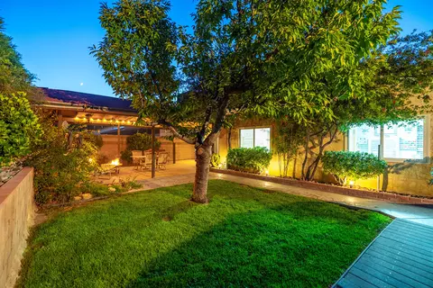 1218 Pasteur Dr, Lancaster, CA 93535 photo 35