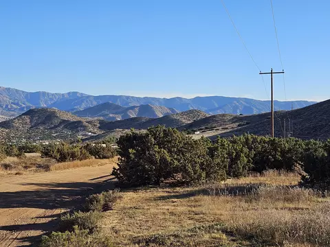 Haxby St Vic Eagle Butte, Acton, CA 93510 photo 11