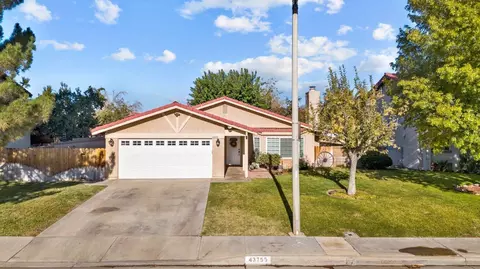 43755 David St, Lancaster, CA 93535