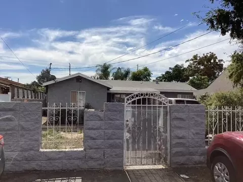 13526 Remington St, Pacoima, CA 91331