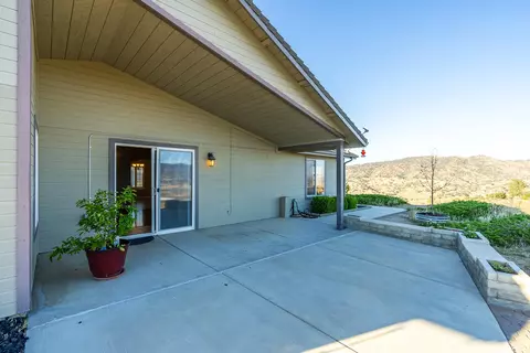 27550 Skyline Dr, Tehachapi, CA 93561 photo 37