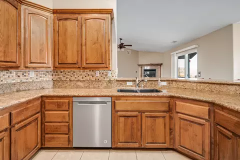 27550 Skyline Dr, Tehachapi, CA 93561 photo 15