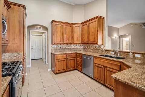 27550 Skyline Dr, Tehachapi, CA 93561 photo 14