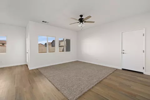 5319 S4 Ave E, Palmdale, CA 93552 photo 15