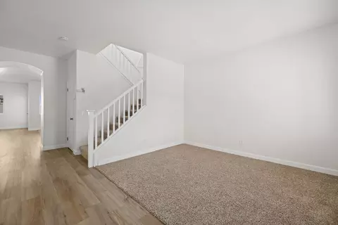 5319 S4 Ave E, Palmdale, CA 93552 photo 4