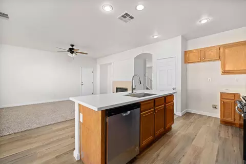 5319 S4 Ave E, Palmdale, CA 93552 photo 13