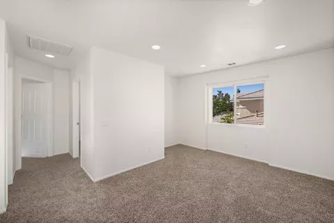 5319 S4 Ave E, Palmdale, CA 93552 photo 17