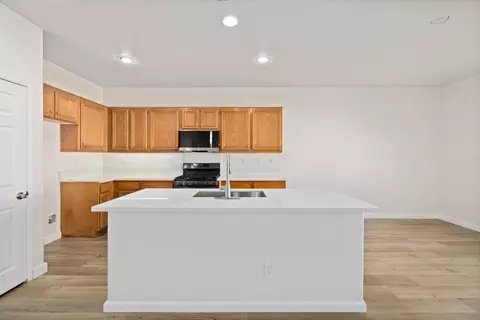 5319 S4 Ave E, Palmdale, CA 93552 photo 10