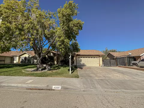 4065 Saddleback Rd, Palmdale, CA 93552 photo 5