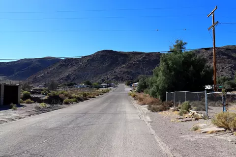 12446 F St, Trona, CA 93562 photo 4