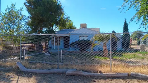 3306 Avenue R12 E, Palmdale, CA 93550