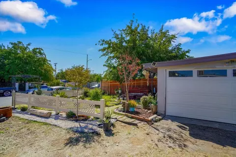 37851 Melton Ave, Palmdale, CA 93550