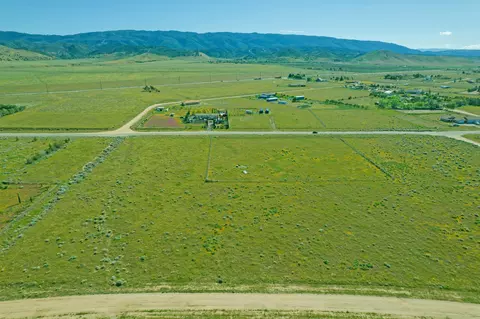 C10 And Heather Hill, Lancaster, CA 93536 photo 2