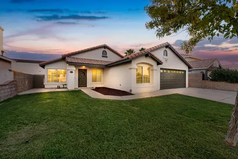 2532 Starbrite Ave, Rosamond, CA 93560