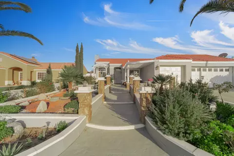 37218 Calle Mazatlan, Palmdale, CA 93552