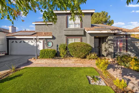 5313 Adobe Dr, Palmdale, CA 93552