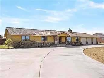 1522 Avenue L8 W, Lancaster, CA 93534